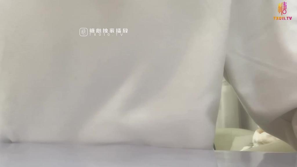 【小敏儿】最终还是上了自己的妹妹 不良小妹被抓包只能用鸡吧对他进行教育小敏儿 预览截图 1