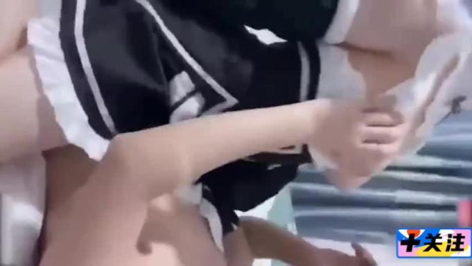 00后性早熟高中生励志成为全校师生的性奴肉便器 预览截图 7
