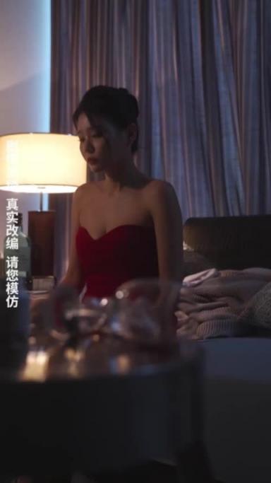 情色短剧系列-警花张津瑜承成人版本(第一集) 预览截图 1