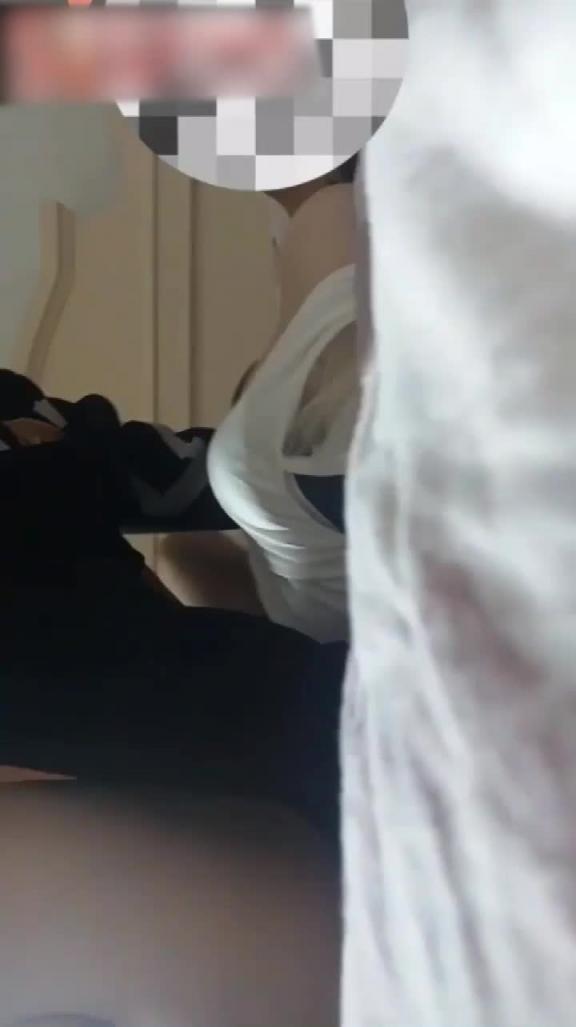 乱伦风骚丈母娘 预览截图 7