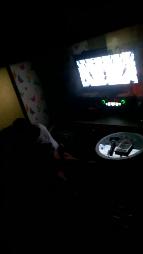 【KTV性爱泄密】KTV包房里的疯狂羞羞事_边享受劲爆音乐边骑乘疯狂扭动顶操_女孩超会动老司机啊 预览截图 9