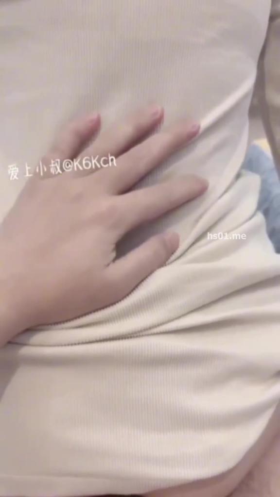 极品乱伦，娇嫩侄女承受小叔激烈抽插，乱伦侄女两年，她的处也是我破的 预览截图 3