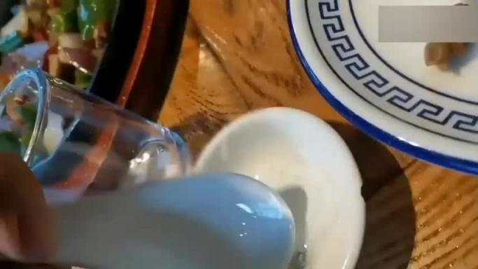 最新酒吧营销妹事件黑料事件酒多任意玩弄射了一身浓精...! 预览截图 2