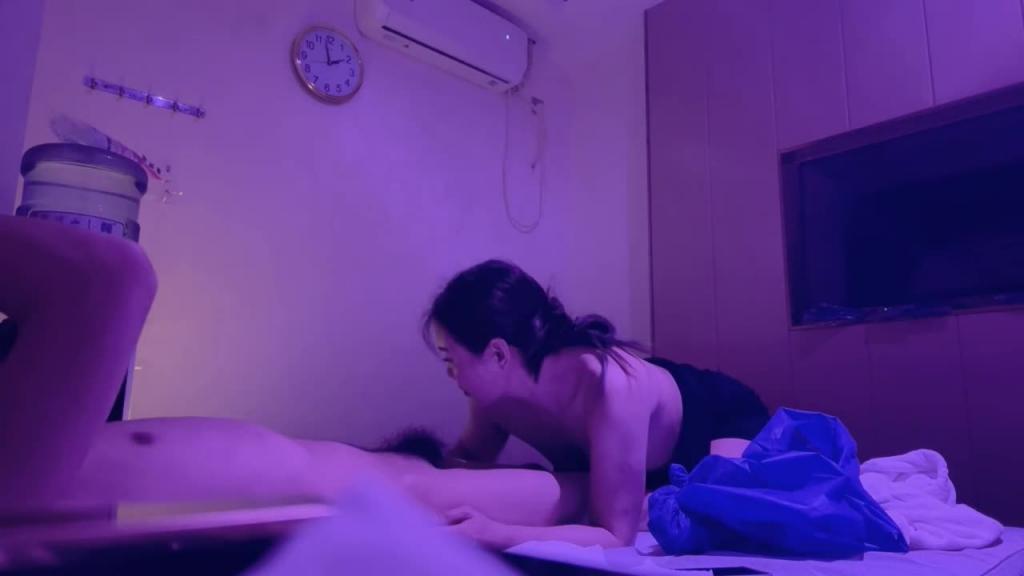 约操漂亮少妇,刺激享受专业服务 预览截图 1