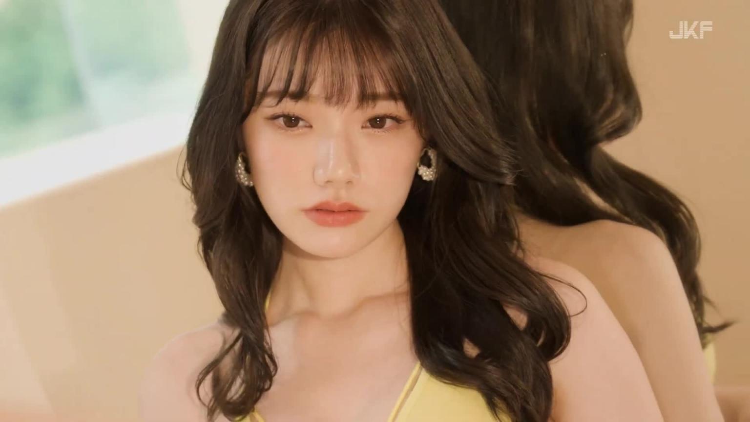 【JKF杂志】2024 5月号 COVER STORY 「甜蜜天菜」宫下玲奈 预览截图 7