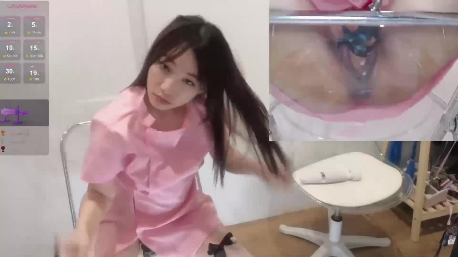 护士装女主播,双镜头炮击插穴 预览截图 5
