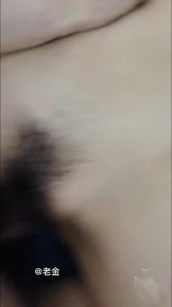 【兄妹乱伦】哥哥下药强奸亲妹3次,趁父母不在强奸亲妹妹,忍无可忍告诉妈妈。 预览截图 10