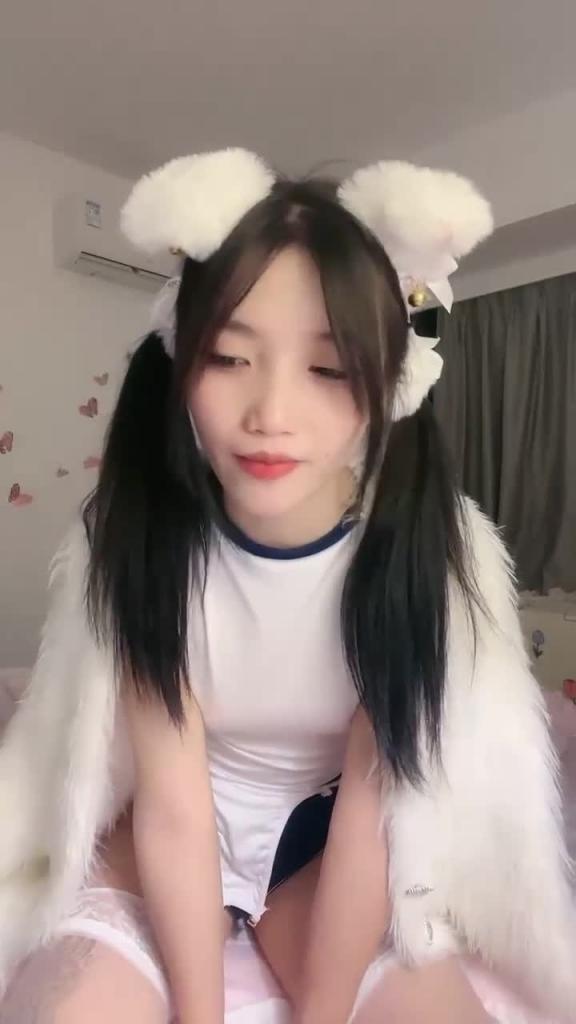 双马尾颜值美少女近期下海精彩大秀 预览截图 4