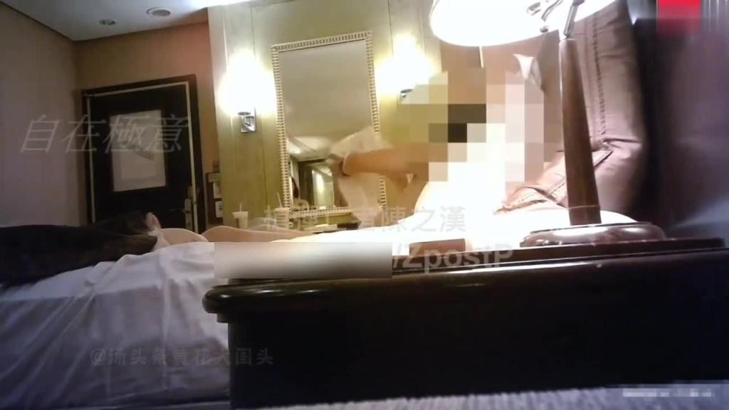 全网独家首发，上海星级酒店士豪哥约啪E奶极品网红，脸跟身材世太顶了 预览截图 9
