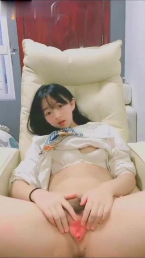 【小主播】萝莉小穴又粉又嫩 预览截图 2