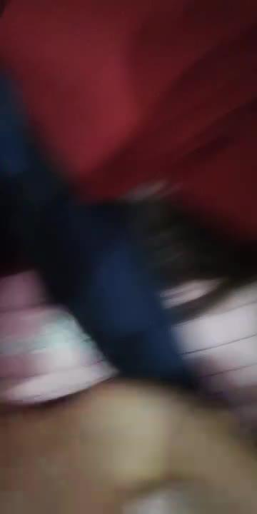00后小处女伊伊首次出镜 预览截图 10