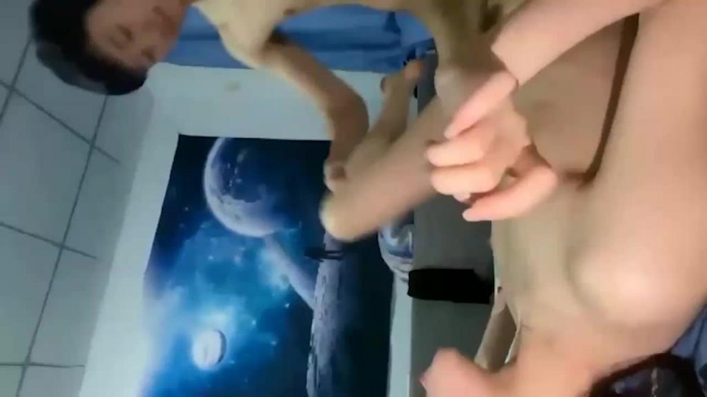 【全网挑战最骚泄密】吉林舞蹈艺术学院美女与男友啪啪流出2/2 预览截图 7