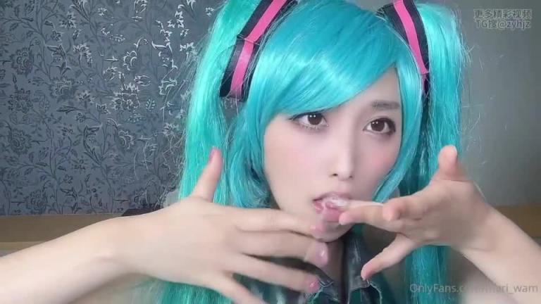 是你喜欢的初音小姐姐吗?口爆吞精颜值耐打吸舔吮茎榨精,表情妩媚淫荡 预览截图 12