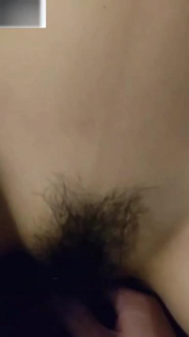 兄妹乱伦，对白淫荡想要哥哥的鸡巴，被哥哥操的哥哥好舒服 预览截图 6