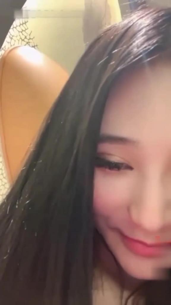 【抖音女神-唿唿】网传自慰喷水视频流出，理性吃瓜 预览截图 10