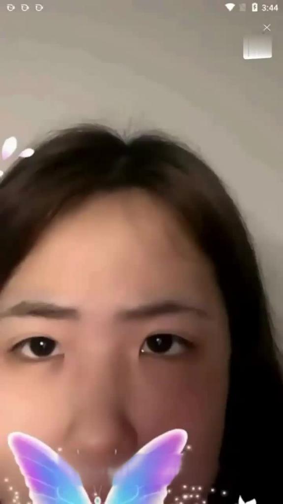 【真实裸聊】 抖音 “刘儿” 一对一裸聊 奶子很大 上过热门 预览截图 5
