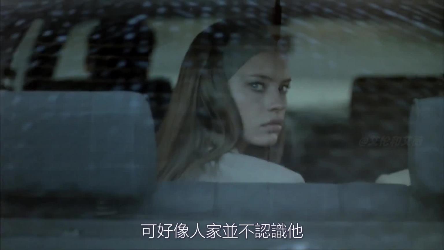 守墓人太寂寞，挖个僵尸当老婆...｜1994年法国B级Cult片《魔诫坟场》 预览截图 9