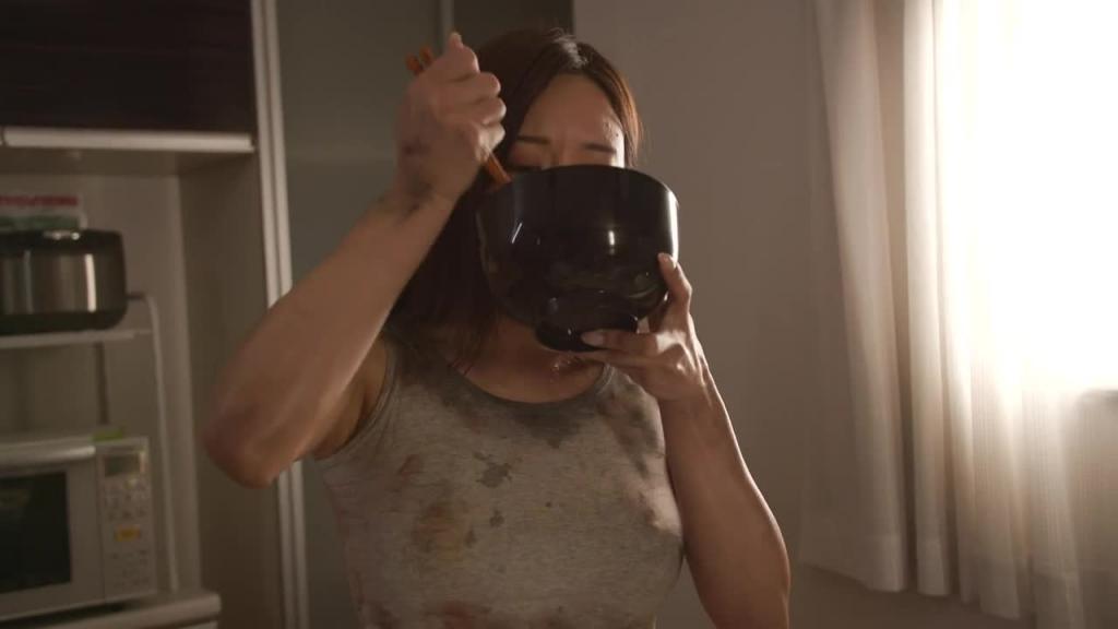 喷汗痴女！被逃狱犯强制中出的我…12 都月琉衣纱 CJOD-401 预览截图 5