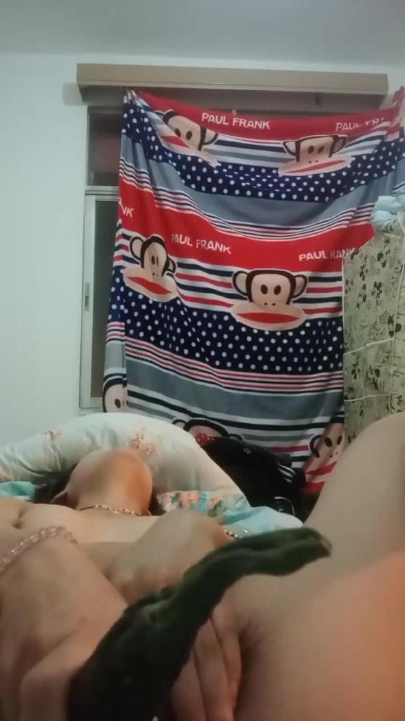 裸贷曝光,黄瓜自慰自拍泄密流出 预览截图 11
