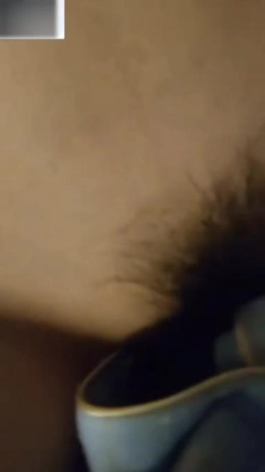 兄妹乱伦，对白淫荡想要哥哥的鸡巴，被哥哥操的哥哥好舒服 预览截图 5