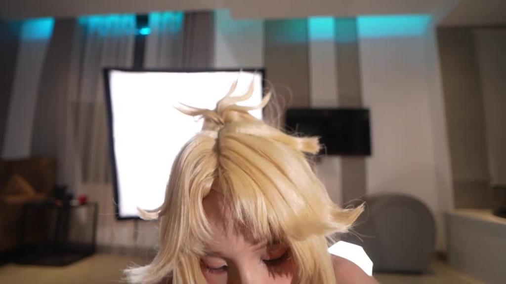 白嫩小母狗颜值不赖,就是有点小气没漏多少 预览截图 7