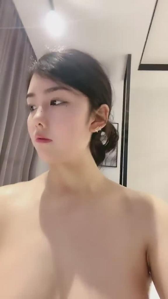当鲍遇上大热狗 服务真到位 预览截图 9