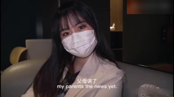 【极品女神性爱流出】白虎美穴网红【娜娜】你玩你游戏 我操我的逼《玩掌机的女孩》射得一塌煳涂(二) 预览截图 2
