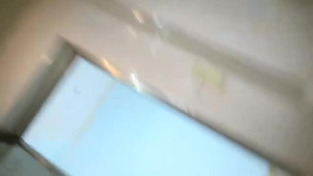 第一次偷情的大奶人妻，舌吻调情，无套内射销魂娇喘2 预览截图 9