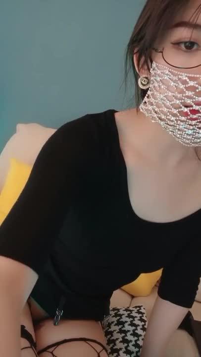 身材很哇塞的小姐姐_诱惑_20210624 预览截图 4