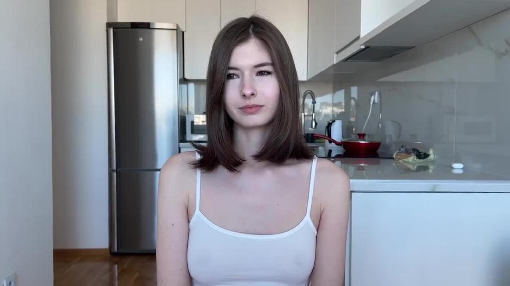 欧美Cutie Kim-如意套陷落玉户门 预览截图 3