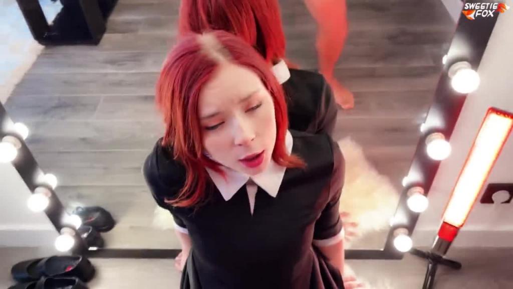 『sweetie fox』小可爱深喉邻居鸡巴，足交，各种姿势做爱内射 预览截图 5