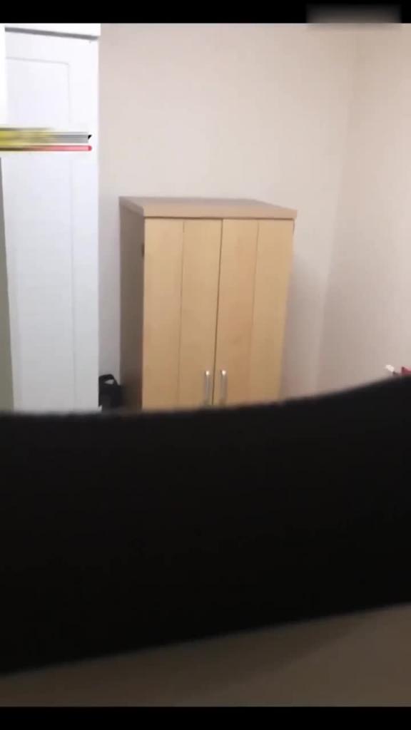 【极度稀缺资源】偷拍街射澡堂-图书馆-课堂-公交车各种场景美女大合集 预览截图 1