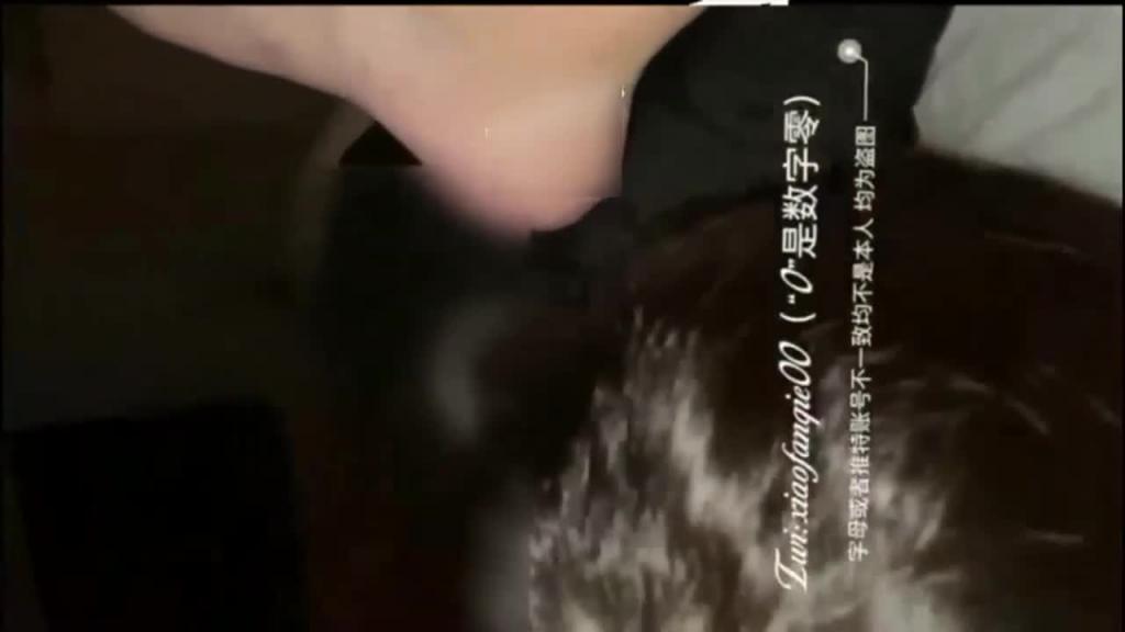 【重金购入】网红“小番茄” 重金定制视频！顶级身材爆乳 预览截图 8