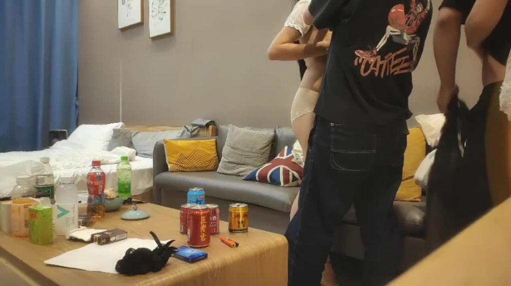 疑似家庭乱伦！全程对白露脸！ 预览截图 4