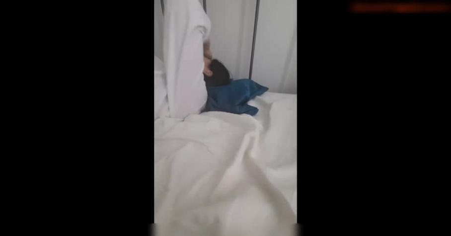 【最强媚黑反差大合集】骚逼被黑鸡巴操烂了,竟然用大黑屌玩深喉 预览截图 7