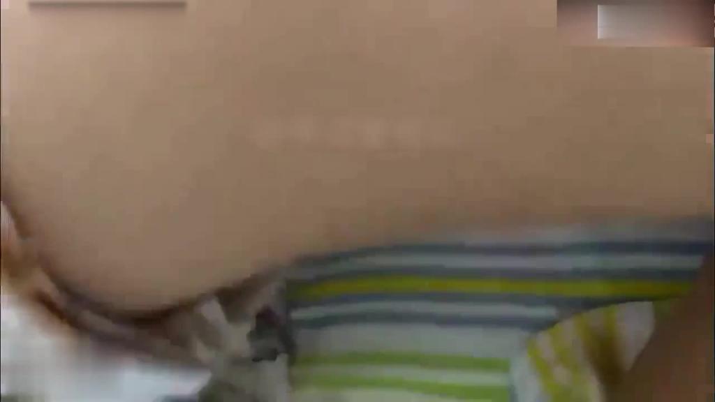 母子乱伦,名副其实的骚母狗 预览截图 8