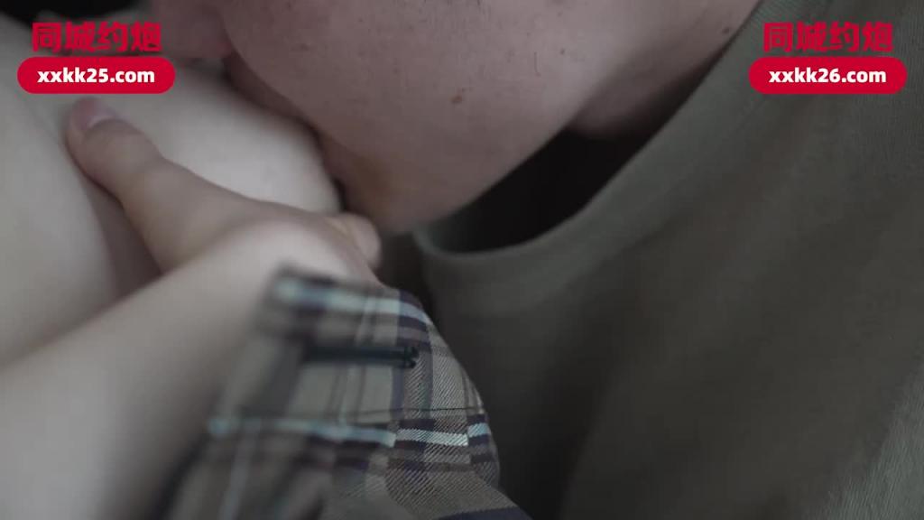 IDG5635-叛逆学生妹为了突出成绩和男教师激情做爱-丽丽 预览截图 4