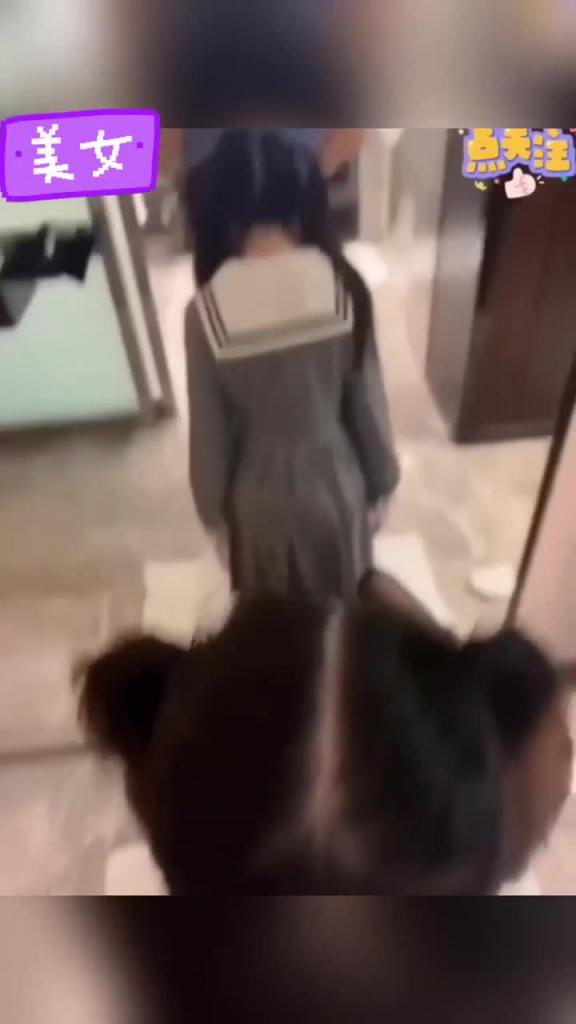【极品骚货】顶级双马尾萝莉边口边狗叫,没草就开始发情 预览截图 11