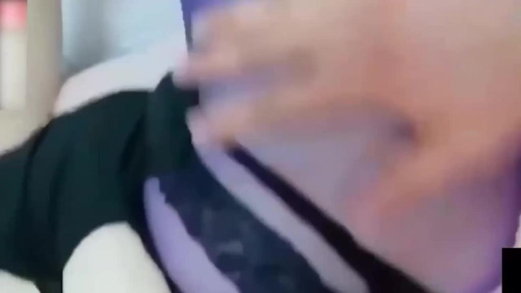 【家庭乱伦门】真实母子父女姐弟岳母继父儿媳老公公破处女儿乱伦合集！！整个家都随便操 预览截图 5