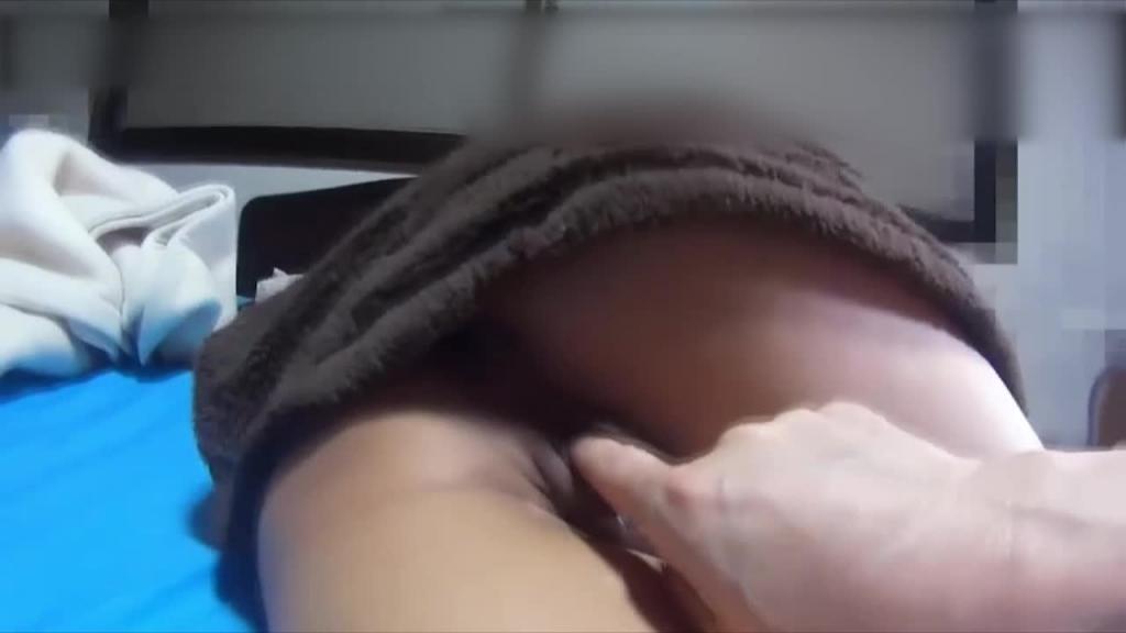 强操醉酒极品白嫩巨乳表姐,被插得的哼哼唧唧喷水不断 预览截图 5