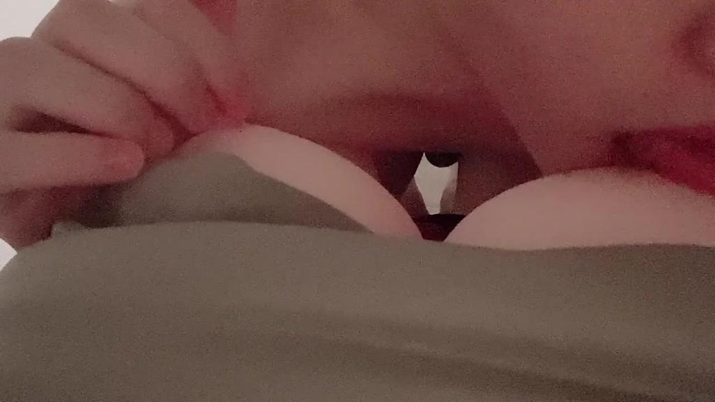 【女用】帅哥男友对可爱女友情有独钟,调皮地舔她奶子10分钟-aoidick1124 预览截图 12