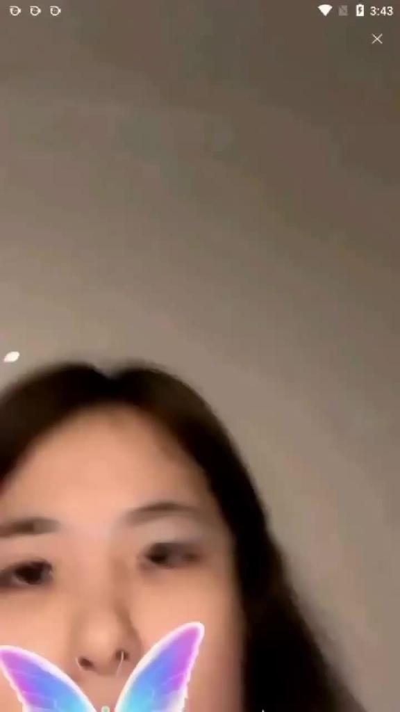 【真实裸聊】 抖音 “刘儿” 一对一裸聊 奶子很大 上过热门 预览截图 4