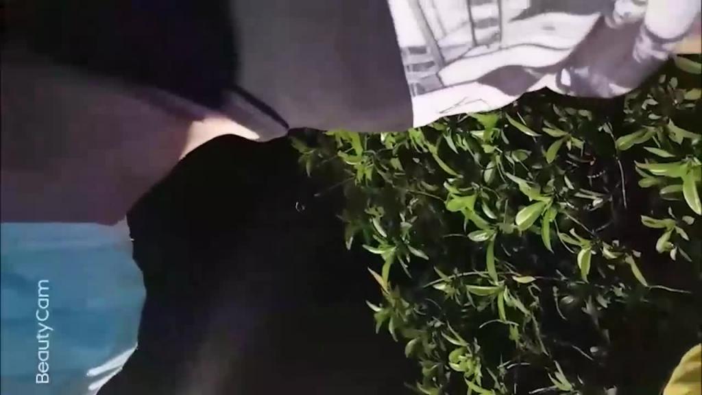 【学校附近勾引高中生】小弟弟帮姐姐摸摸奶子你是处男吗这么快就软了 预览截图 8