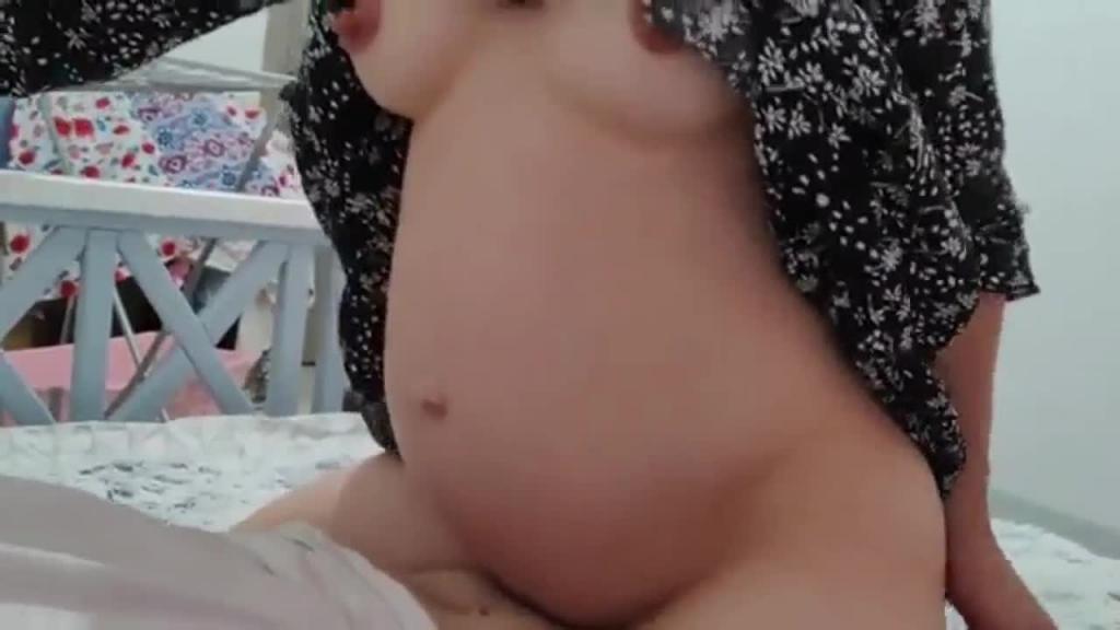 少妇怀孕期间约炮 预览截图 10