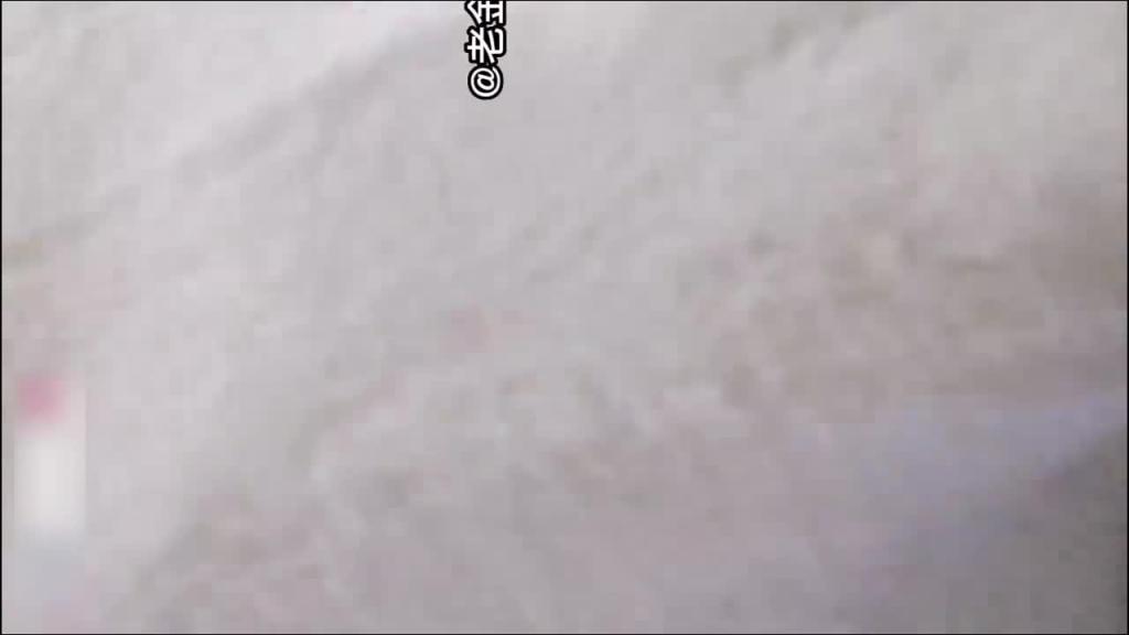 绿帽老公找外卖员3P小学教师老婆,3P淫乱性肛交,勾引露出。 预览截图 1