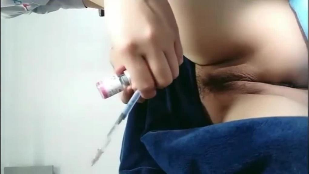 【仁和医院巨乳医生】露出大奶子做阴道缩紧手术 预览截图 11