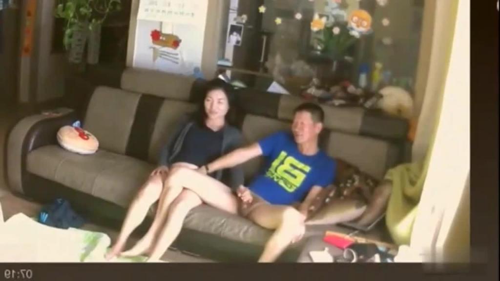【真实乱伦】大J8老公公与儿媳妇偷情,爽歪歪! 预览截图 8