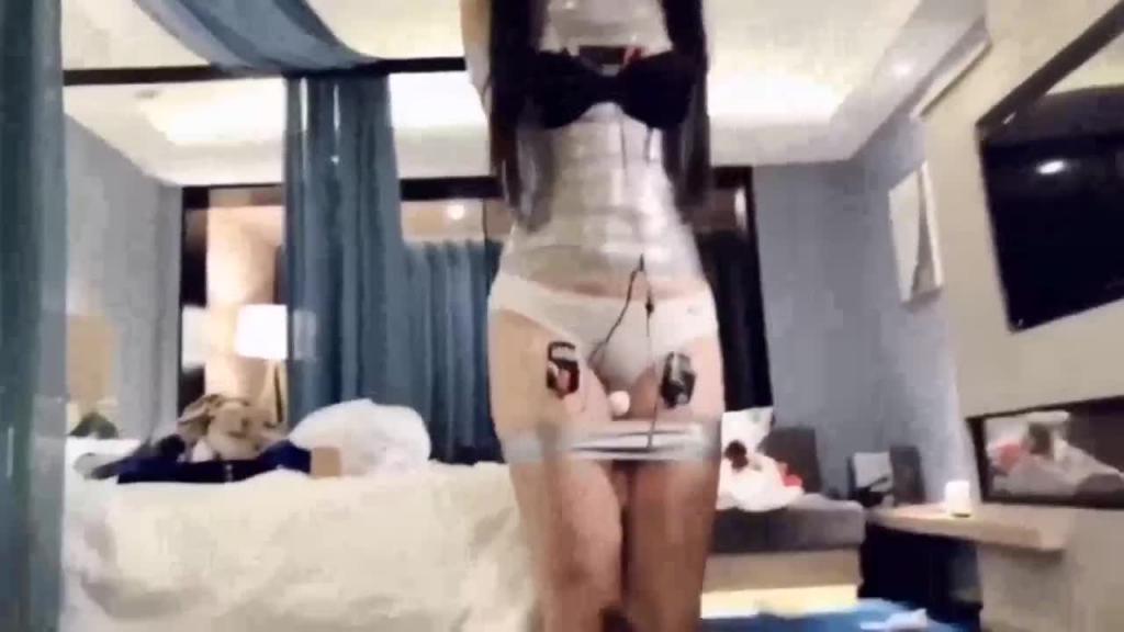 调教中出 预览截图 10