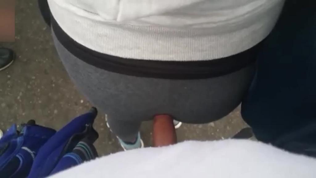 【户外涂鸦】户外见到美女就想射 预览截图 8