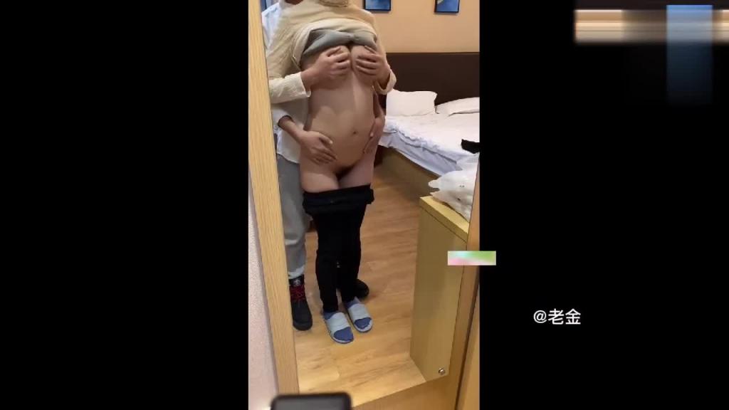 【嫂子】小叔子强暴了辽宁怀孕8个月的嫂子 预览截图 2